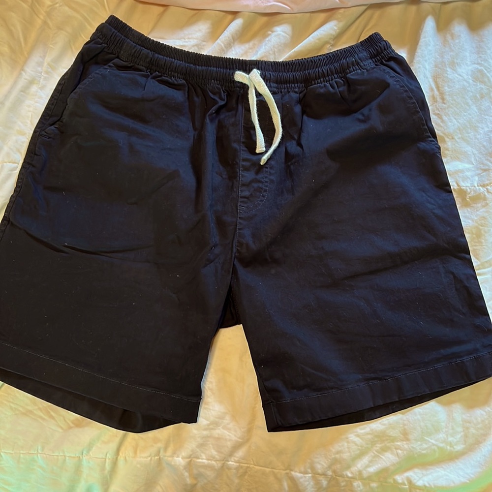 Chubbies 7” inseam black draw string shorts - stretch fabric